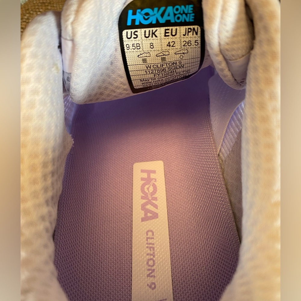 Hoka Clifton 9 Running Shoe Sneaker Women's 9.5 - Picture 9 of 11